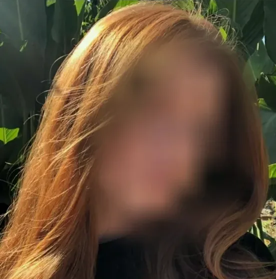 Clara, 23 años