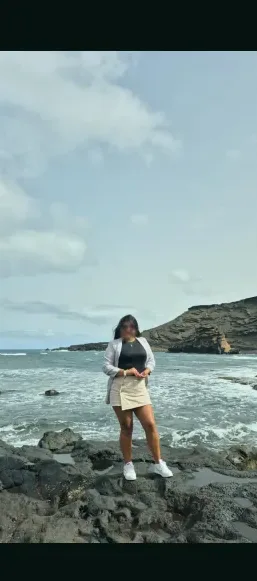 Lola, 36 años