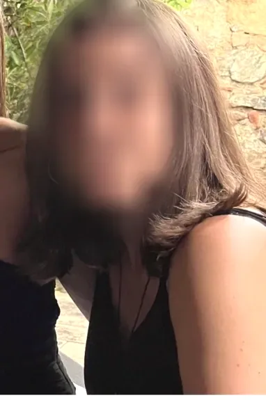 Macarena, 33 años